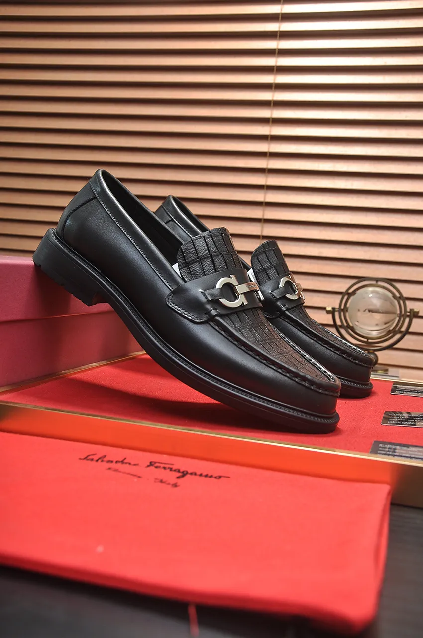 Men's men's shoes 💰520💶[Ferragamo/Ferragamo] (high-end Niuli) New 🍀 Ferragamo* - top version Ferragamo's classic formal leather shoes! Made of imported original cowhide, the inner top layer is comfortable cowhide lining! Original wear-resistant rubber outsole! High quality products! Code number 38-44!